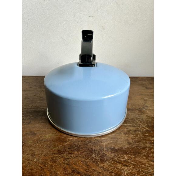 Vintage Powder Blue Whistling Tea Kettle, 2.5 Qt | Cottagecore | Teaware - Picture 5 of 7